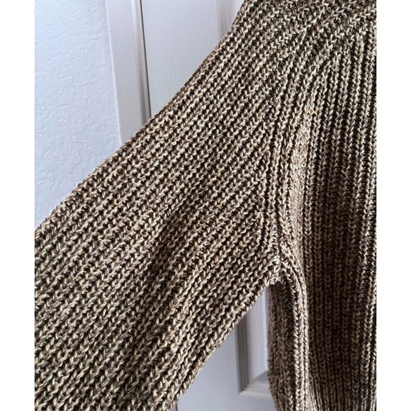 UNIQLO Wool-Blend Knit Turtleneck in taupe - Picture 4 of 8
